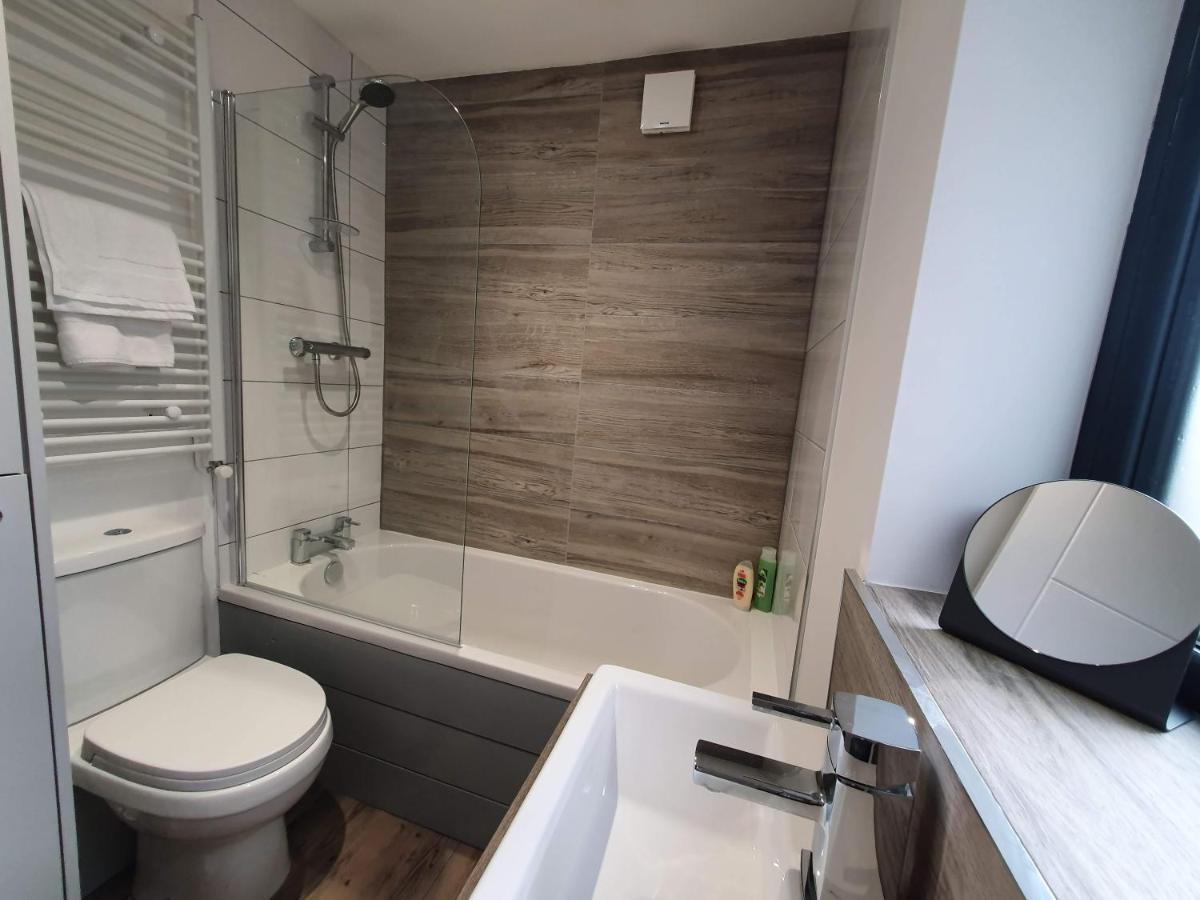 2 Bedroom Apartments In Filton By Cliftonvalley Apartments Bristol Eksteriør billede