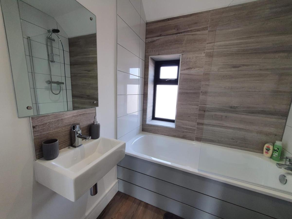 2 Bedroom Apartments In Filton By Cliftonvalley Apartments Bristol Eksteriør billede